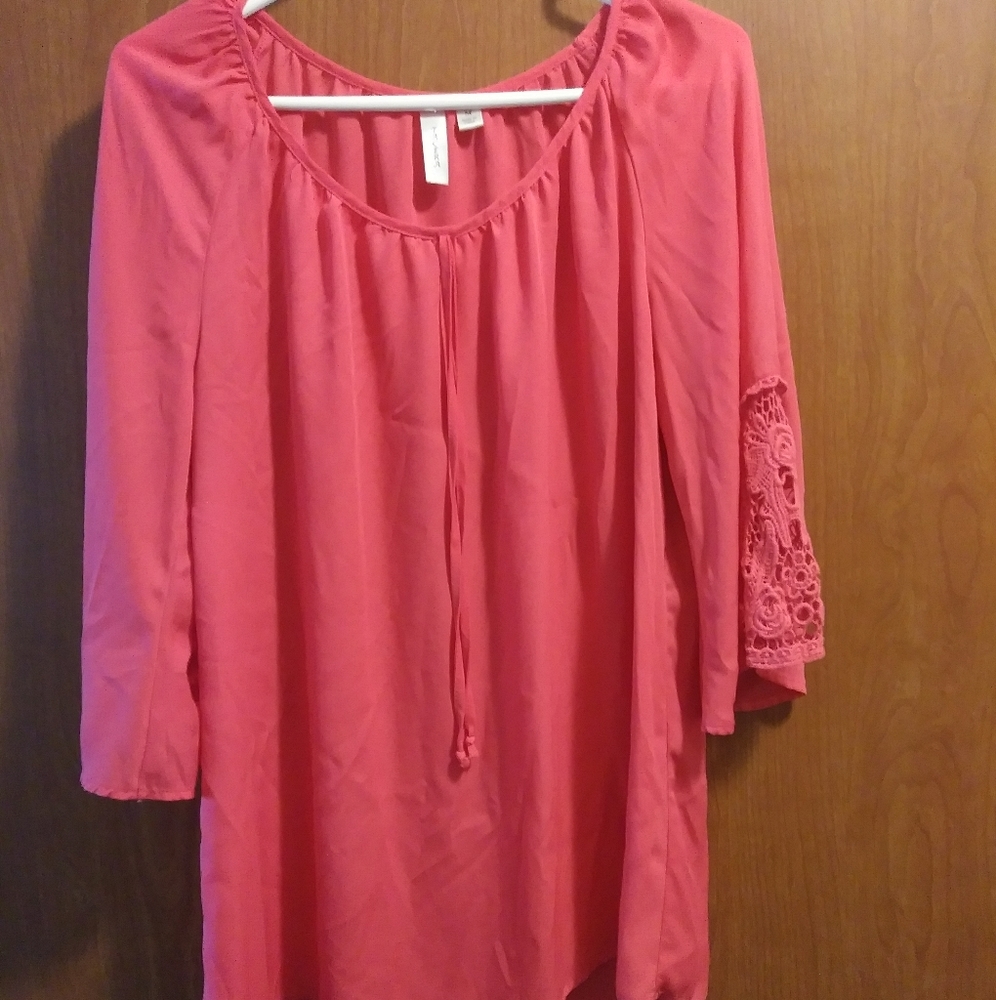 Tacera Tunic.